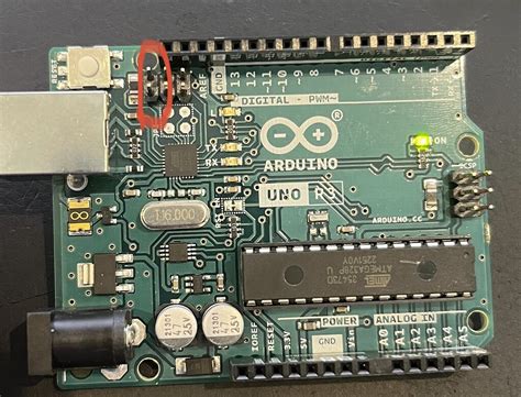 Arduino Uno R3 not recognized by computer, TX and RX not .